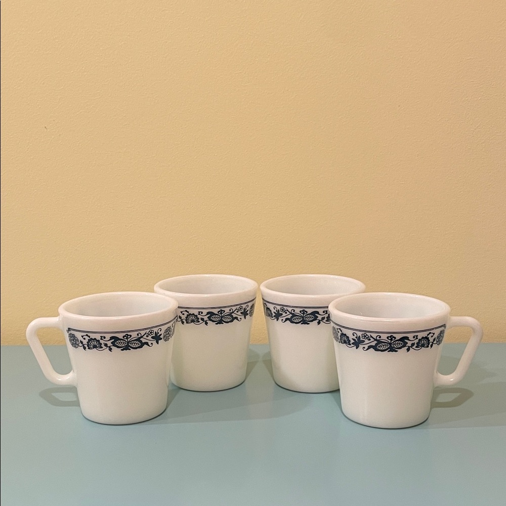 Set of 4 Vintage Old Town Blue (Blue Onion) Pyrex Milk Glass Mugs